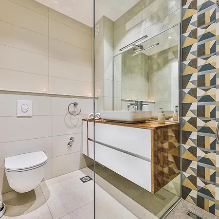 - City Gold With Pool & Whirpool * Trogir